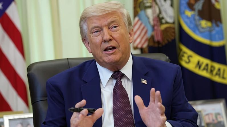 Trump diz, sem provas, que Democratas tentam fraudar primárias na Califórnia