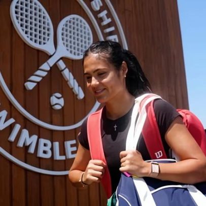 Raducanu luta para estar apta para Wimbledon após perder treino