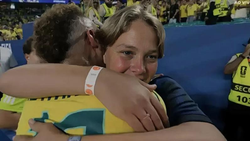 Neymar e Davi Lucca se reencontram e comemoram juntos a vitória da Seleção Brasileira –