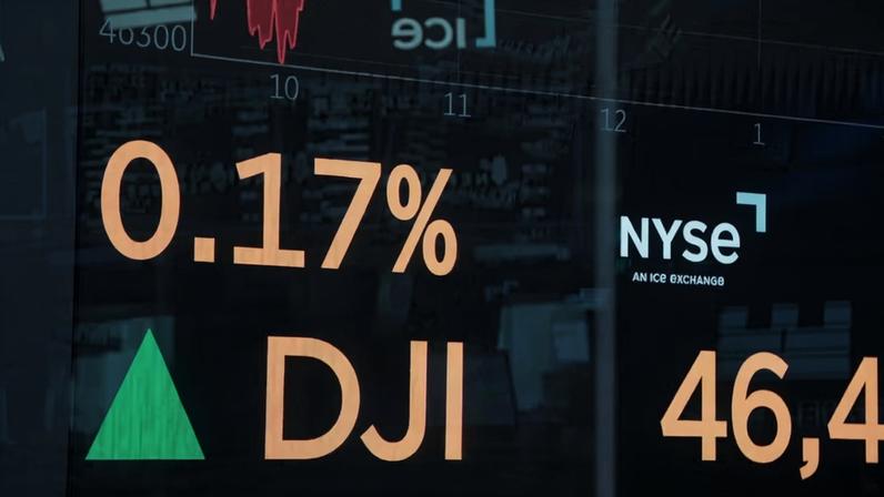 Cotações de mercado refletidas em tela na bolsa de valores de Nova York (Nyse) — Foto: Michael Nagle/Bloomberg