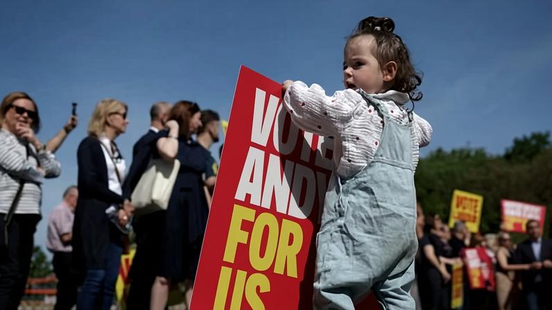 Política britânica está fragmentada, caótica — mas cheia de ideias para o futuro