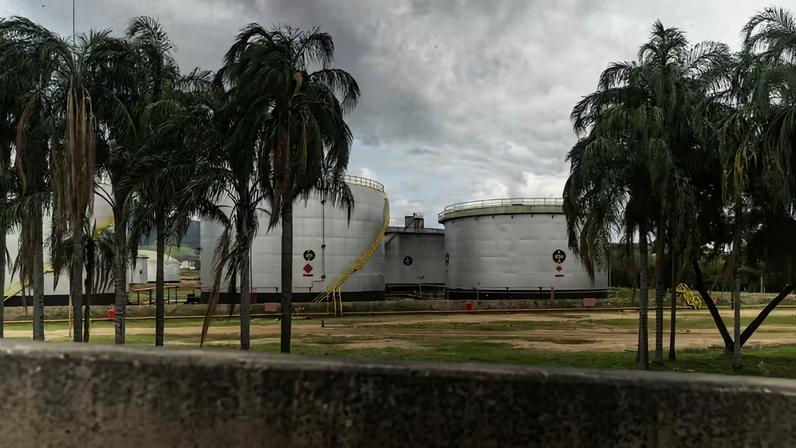 Refinaria de Manguinhos (Refit) — Foto: Dado Galdieri/Bloomberg