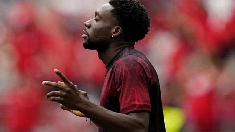 Alphonso Davies retorna enquanto Canadá se aproxima do momento decisivo na Copa