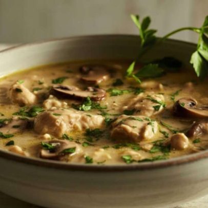 Sopa proteica: 5 receitas saudáveis para almoço e jantar