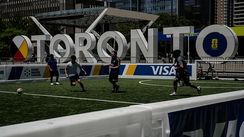 Toronto rejeita o Mundial e critica FIFA pelo dinheiro