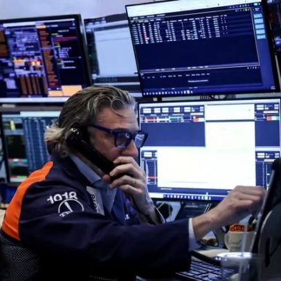 Bolsas de NY ficam sem direção; tecnologia pesa sobre S&P 500 e Nasdaq