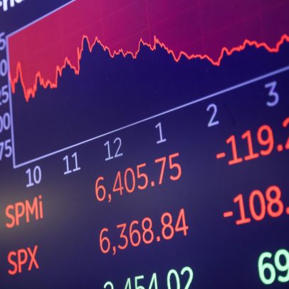 Bolsas de Nova York caem com tech pressionando; payroll supera expectativas