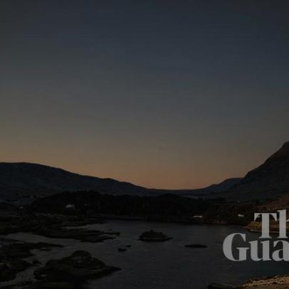 Paisagem do oeste da Irlanda une rios de calcário, Hollywood e mito