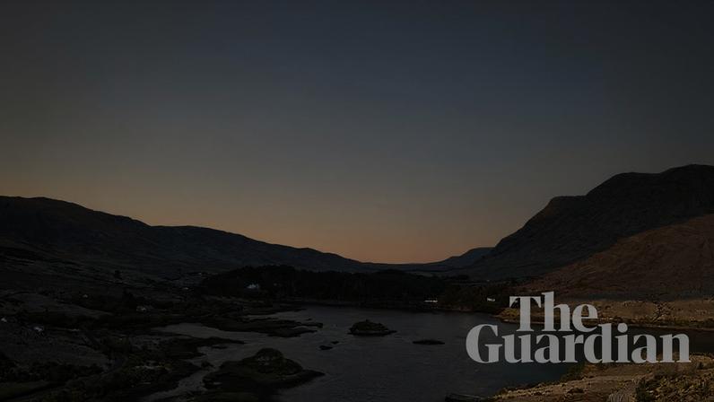 Paisagem do oeste da Irlanda une rios de calcário, Hollywood e mito
