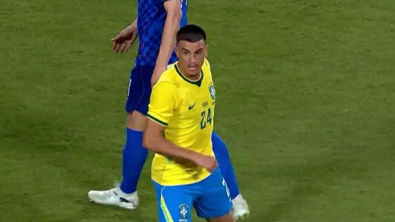Ibañez é uma das novidades da escalação da Seleção Brasileira para o amistoso contra o Egito –