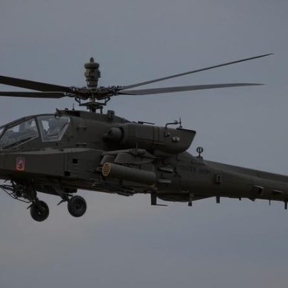 EUA e Irã trocam ataques após queda de Apache perto de Ormuz