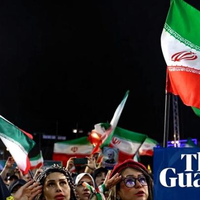 Seleção iraniana joga em solo do país anfitrião em guerra