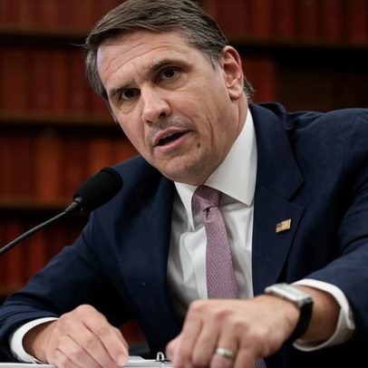 Trump nomina Todd Blanche para atuar permanentemente como procurador-geral