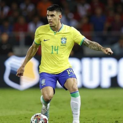 Ancelotti analisa força de Marrocos e calor, aposta em Ibáñez e Douglas
