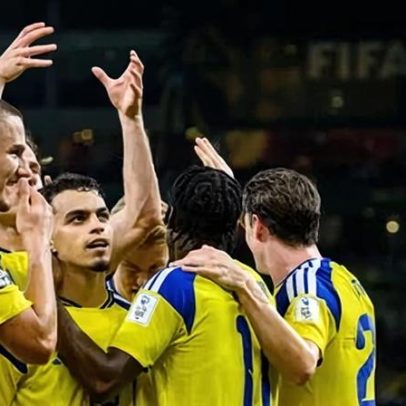 Ayari faz dois gols e a Suécia vence Tunísia com apoio de estrelas suecas