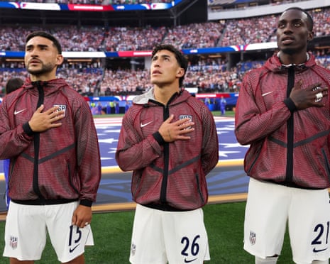 Alex Zendejas, dos EUA, se prepara para estreia na Copa do Mundo