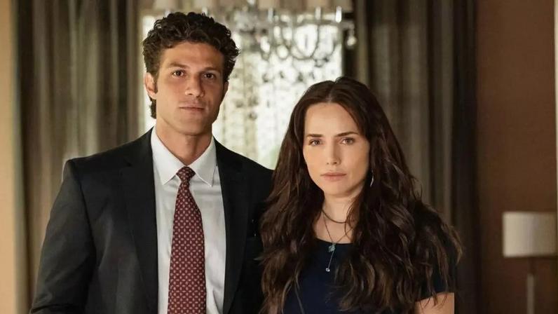 Divórcio unilateral? Entenda a proposta que prevê fim de casamento decidido por um lado apenas - foto ilustrativa de Letícia Colin e Chay Suede na novela 'Quem Ama Cuida'.