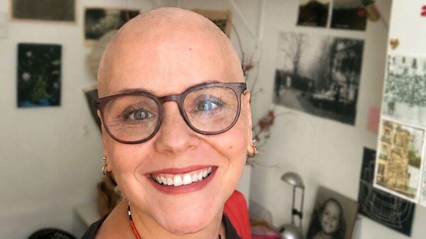 Leticia Grandinetti: Arte e luta contra o câncer de ovário