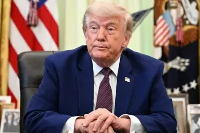 Trump anuncia investimento de US$700 milhões em carvão usando poderes de guerra