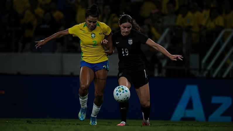 EUA vencem Brasil com gol de Wilson em amistoso acirrado