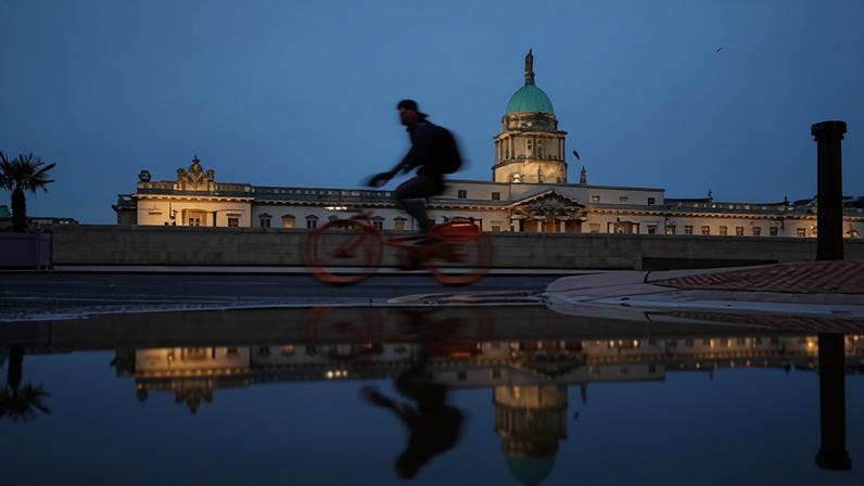 Dooneen, de Keith Ridgway, traz visões sombrias de Dublin