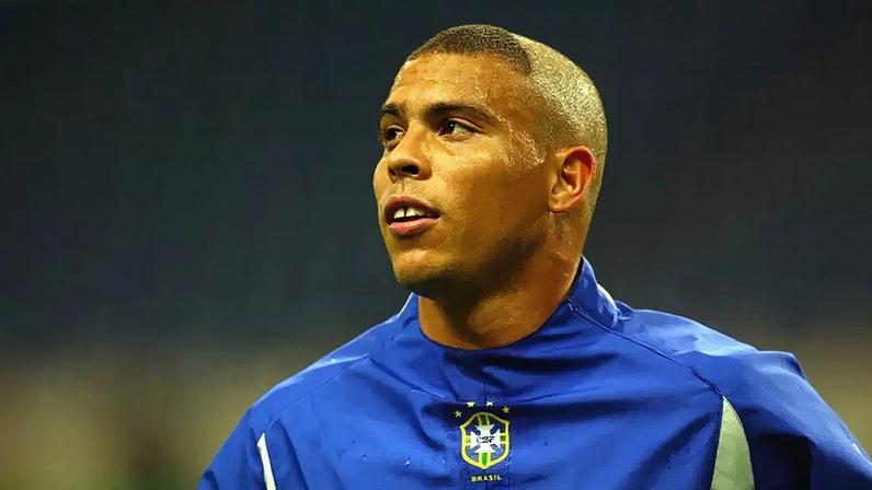 Ronaldo Fenômeno aparece no terceiro lugar da lista da BBC.