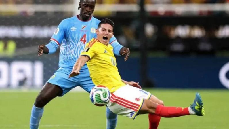 Experiente lateral Daniel Muñoz fez gol em dois jogos da Copa – Foto Carl Recine / Getty Images