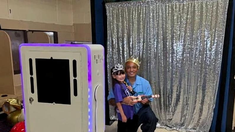 An early Father’s Day event through the Get on the Bus program brought incarcerated fathers and their loved ones together.