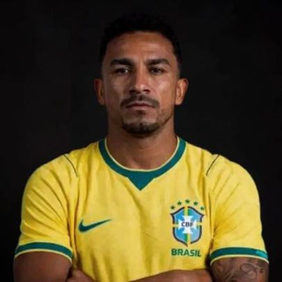 Danilo entre os eleitos de Ancelotti