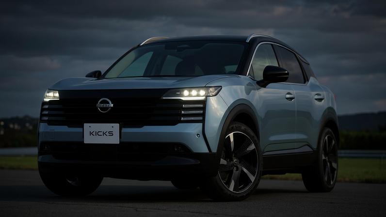 Nissan Kicks azul apresentado no Japão