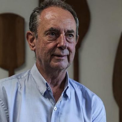 Amyr Klink elogia diretor de 100 Dias por fazer história bonita e sem política