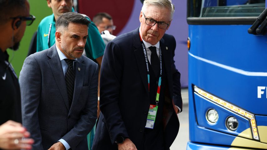 Ancelotti escalou time com Rayan e sem Neymar