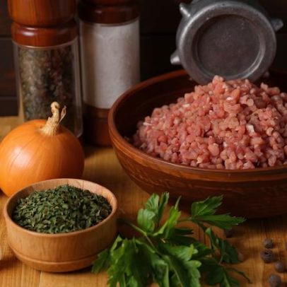 Truques para realçar o sabor da carne moída