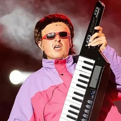 Músico americano Oliver Tree morre em colisão de helicóptero no Brasil