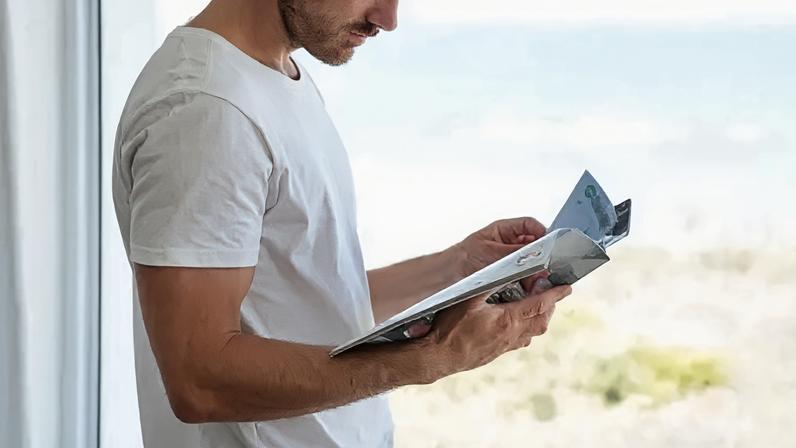 Phoenix Magazine encerra publicação após 43 anos