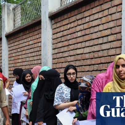 Mais de 2 milhões de estudantes indianos refazem exame médico após vazamento