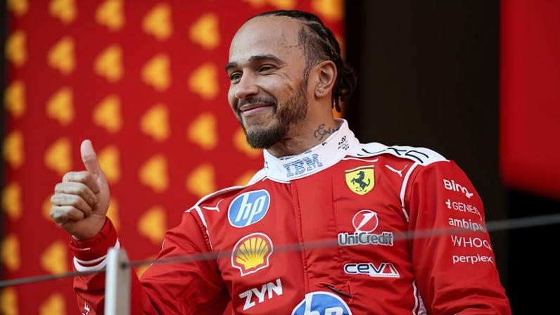 Hamilton afirma estar mais próximo da primeira vitória pela Ferrari