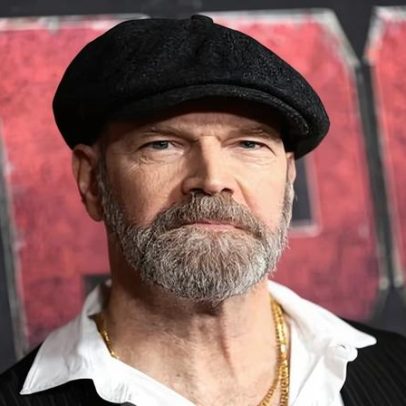 Ator Tyler Mane revela tratamento para câncer de mama masculino raro