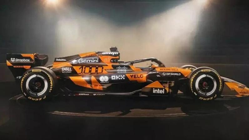 Pintura especial da McLaren para Mônaco alterna esquema de cores laranja e preto da escuderia e faz referência aos 1000 GPs na Fórmula 1.