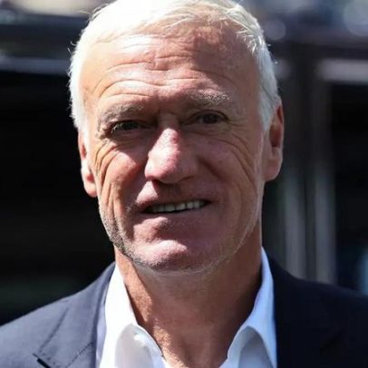 Deschamps destaca peso da vitória na estreia da França