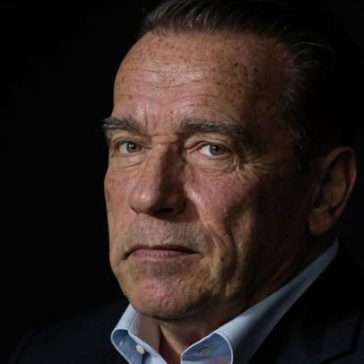 Schwarzenegger sugere proteína diária para massa muscular e saúde