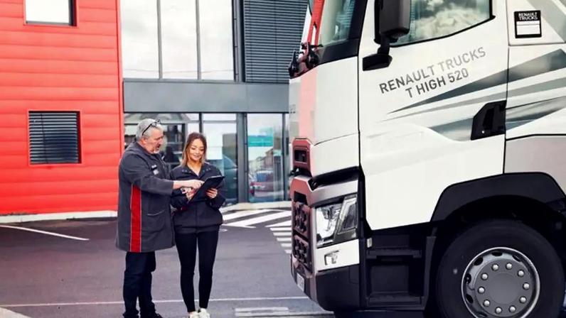 Inteligência artificial, reforma tributária e novas exigências regulatórias estão entre os fatores que devem transformar o setor de transporte e logística nos próximos anos.