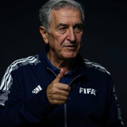 Carlos Alberto Parreira, técnico do tetra, é internado no Rio