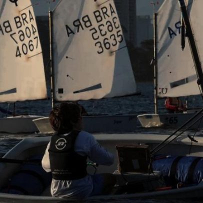 Competição de vela de base paulista reúne jovens talentos em Ilhabela