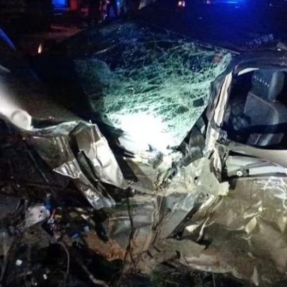 Colisão entre ônibus e carro em rodovia de Muriaé deixa quatro feridos