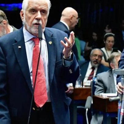 Jaques Wagner explica dólares e euros apreendidos com ele