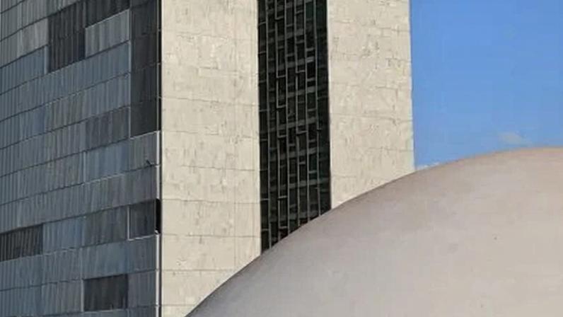 Fachada do Congresso Nacional, com o Senado e a Câmara dos Deputados, em Brasília