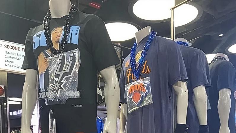 Fãs dos Spurs em Nova York buscam celebrar diante da empolgação com os Knicks