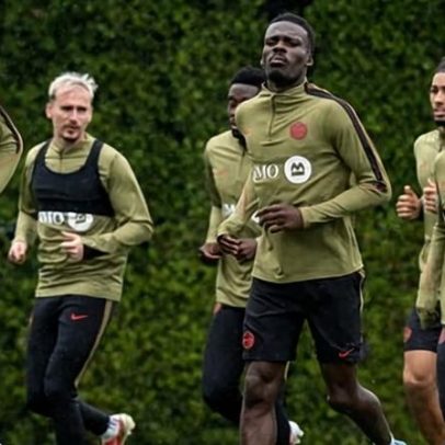 Copa do Mundo: África do Sul x Canadá hoje; TV e streaming