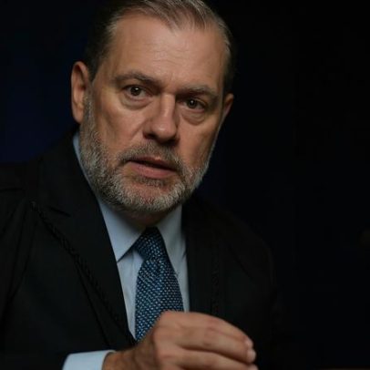 Toffoli vota para conceder 60 dias para big techs implementarem regras